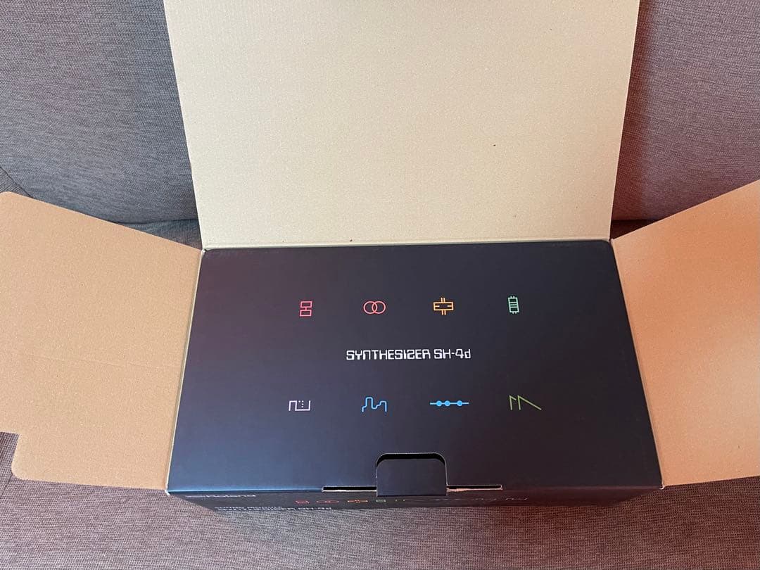 Roland SH-4d デジタルシンセサイザー