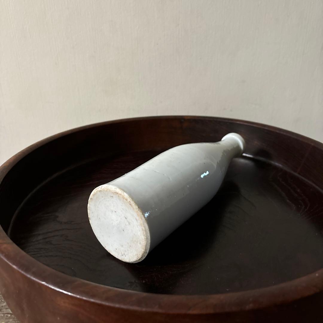 平佐白磁ボトル　明治　波佐見　伊万里　ストーンウェア　瀬戸　李朝　花器　白洲正子