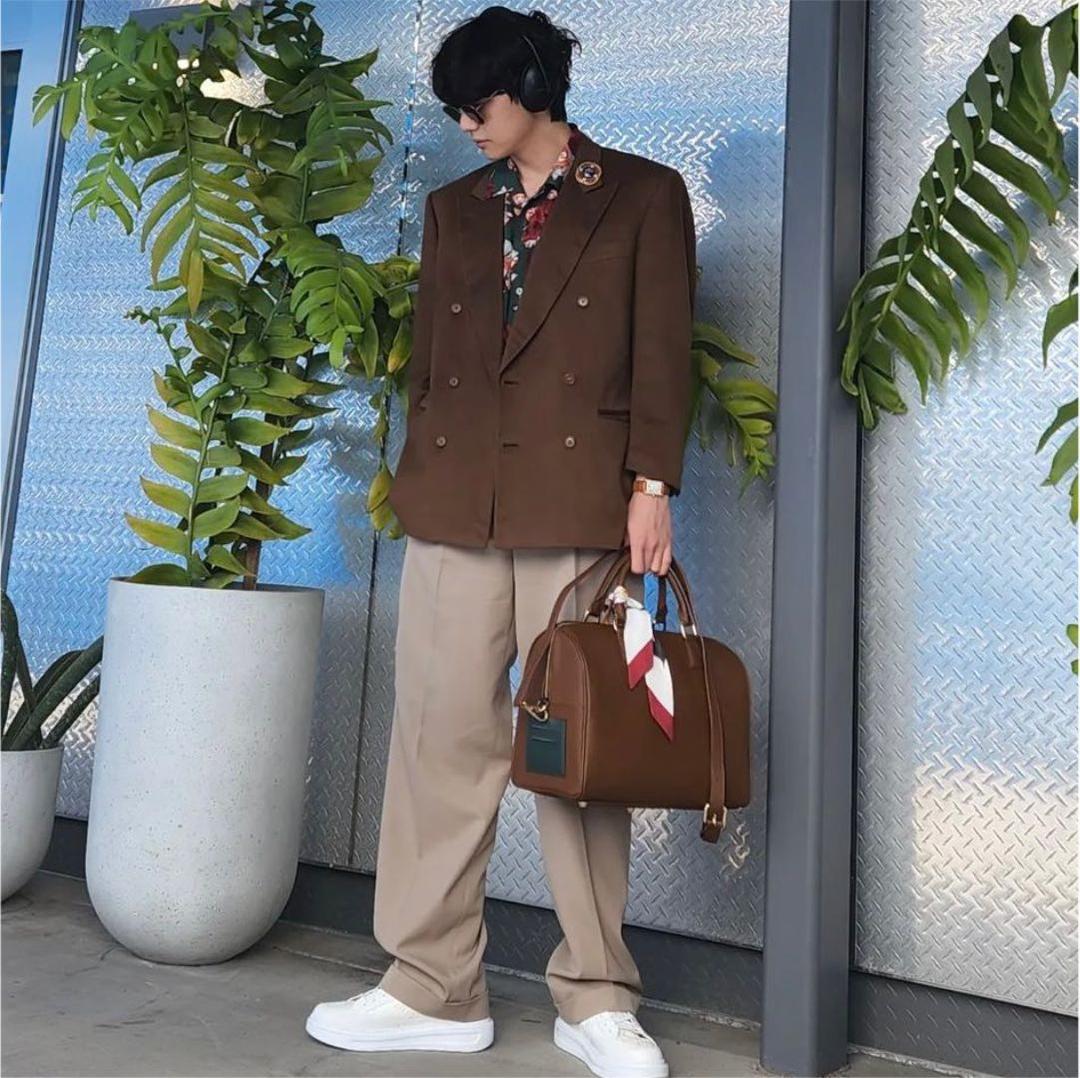 BTS BTS ARTIST-MADE   V  テテ　ボストンバッグ