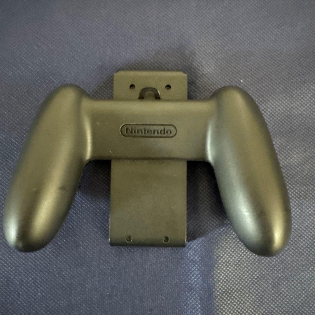 Switch本体完全セット＋ジョイコンLR＋充電器＋携帯用ケース