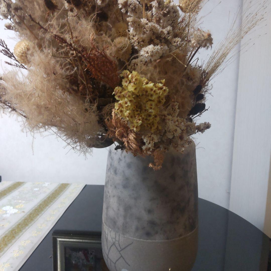 ☆最終価格☆ドマーニ　グレー 円筒　鉢　穴なしドライフラワー付き