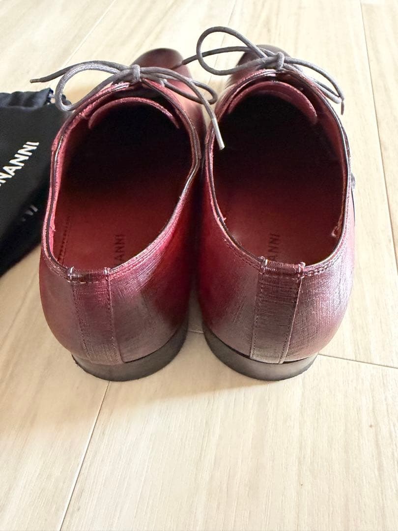 マグナーニレザー ドレスシューズ コニャック サイズ39スペイン製美品