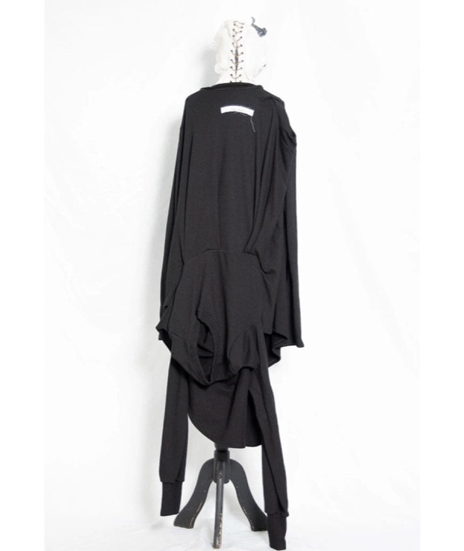 K*n様 alice auaa 新品　黒　ロングトップス　2ウェイ