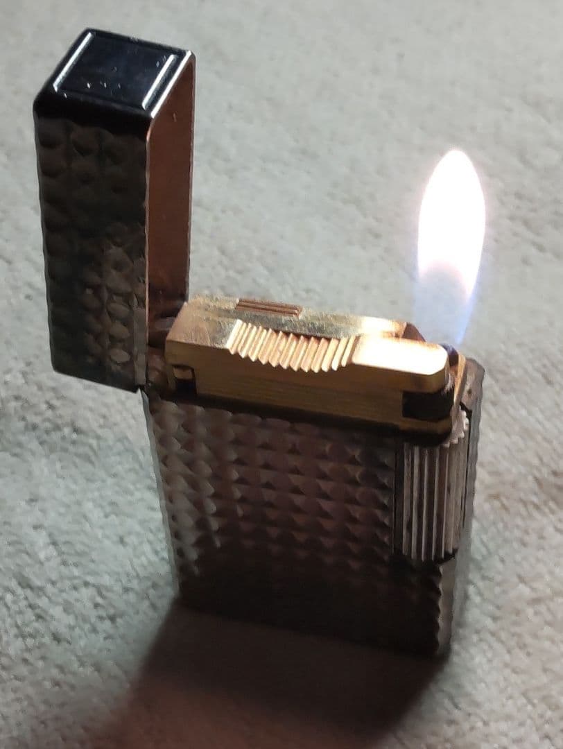 S.T.Dupont エステーデュポンガスライター 着火確認済 カバー付