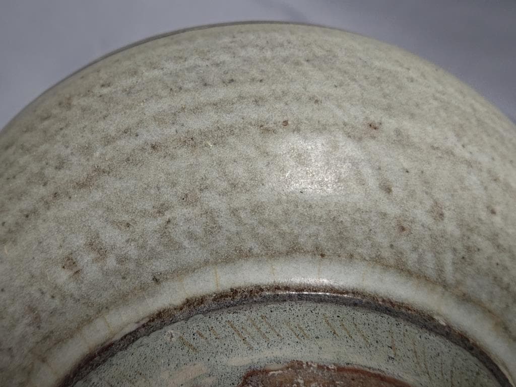 コレクター収集品　タイ　スワンカローク　鉄絵草花紋僧侶托鉢鉢　13～15世紀