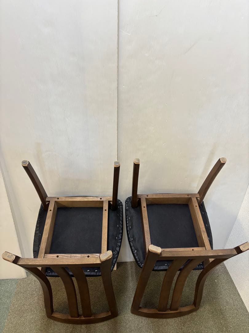 ② ダイニングチェア　２脚セット