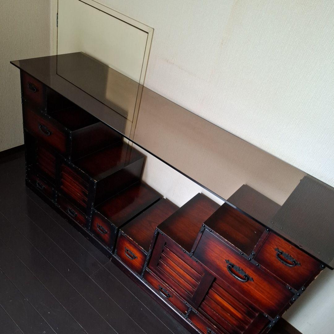 和の趣たっぷり階段たんす2点セット(加工ガラス天板付き)　民芸家具