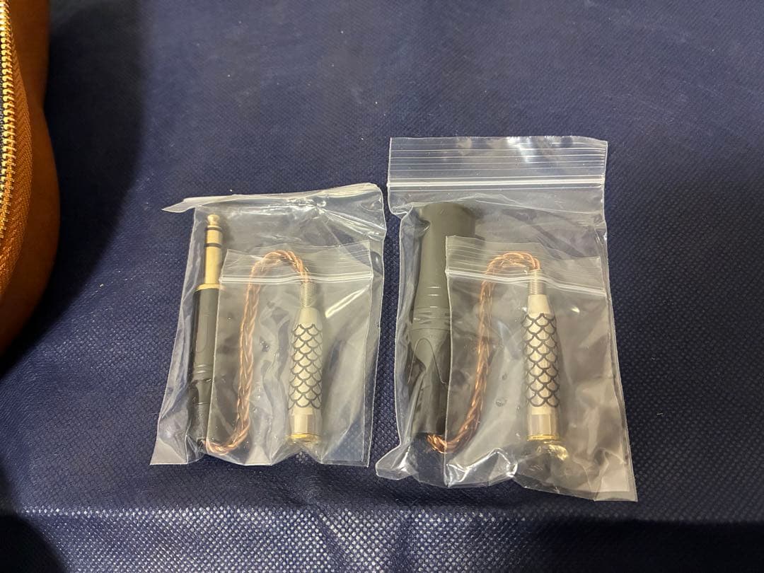 ヘッドホン SENDY AUDIO Peacock GOLD