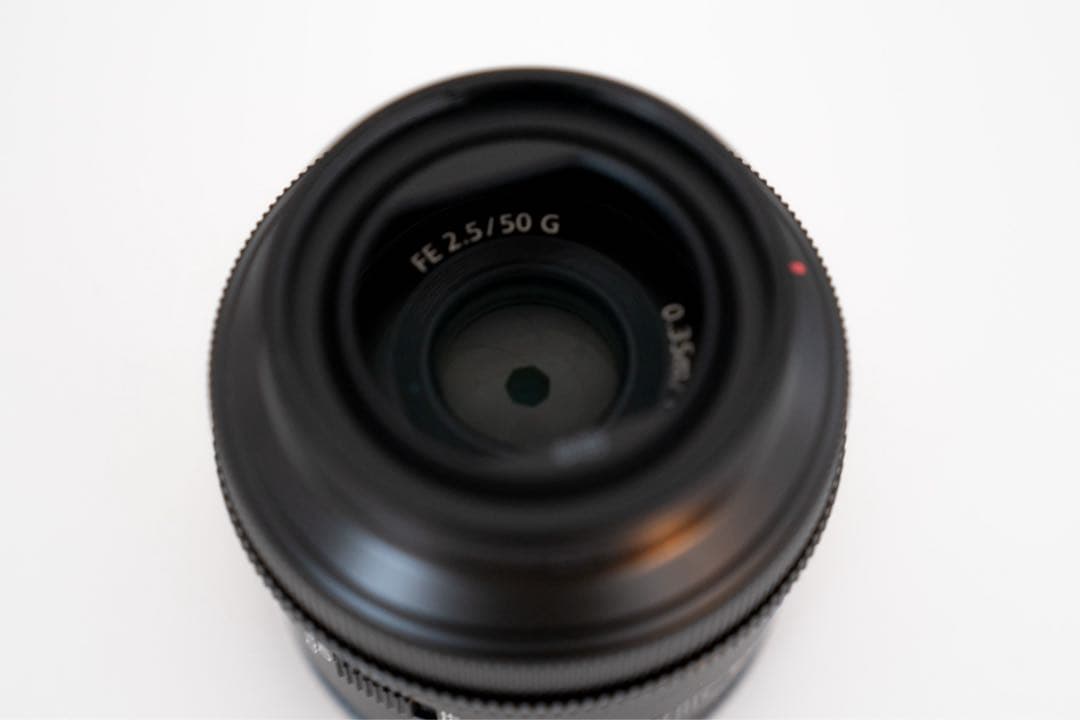 美品☆ ほぼ未使用 レンズ SONY FE 50 F2.5G SEL50F25G