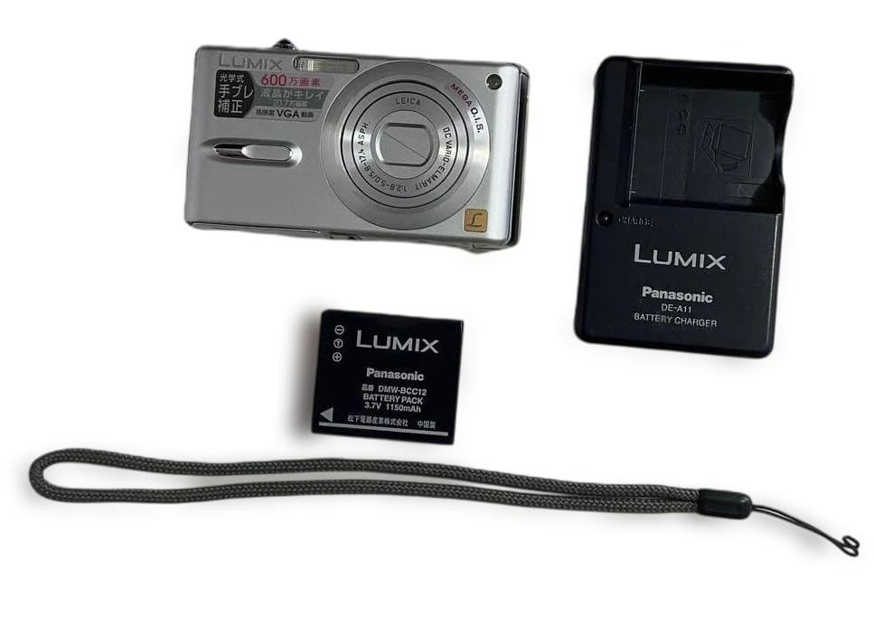 775 Panasonic LUMIX DMC-FX9 デジタルカメラ シルバー