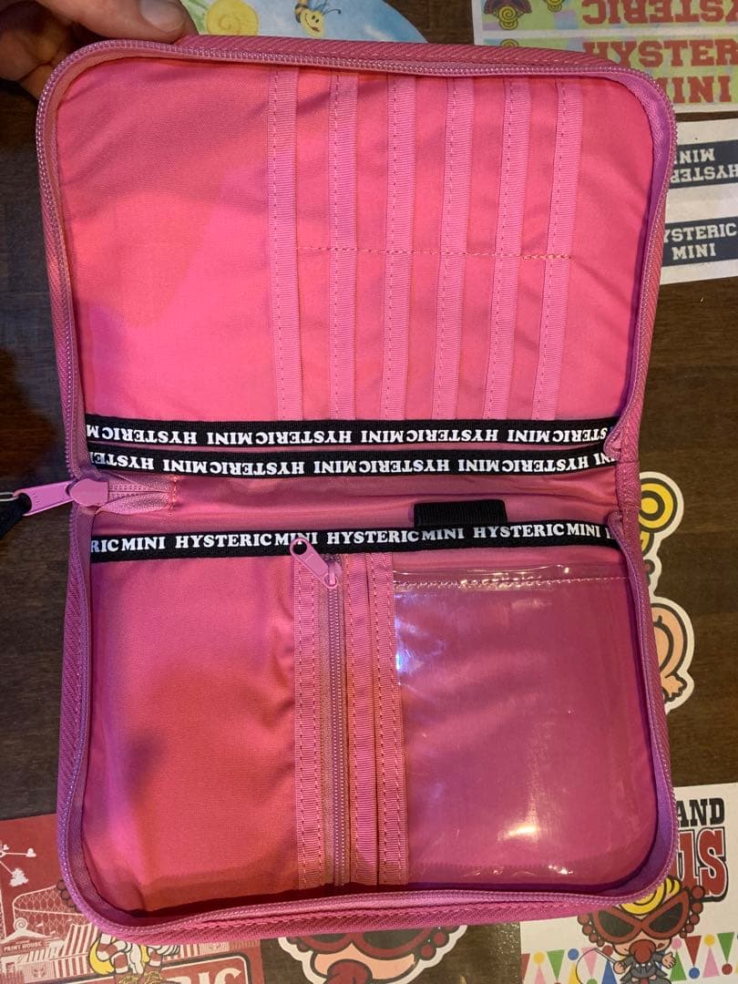 hysteric miniの母子手帳ケース