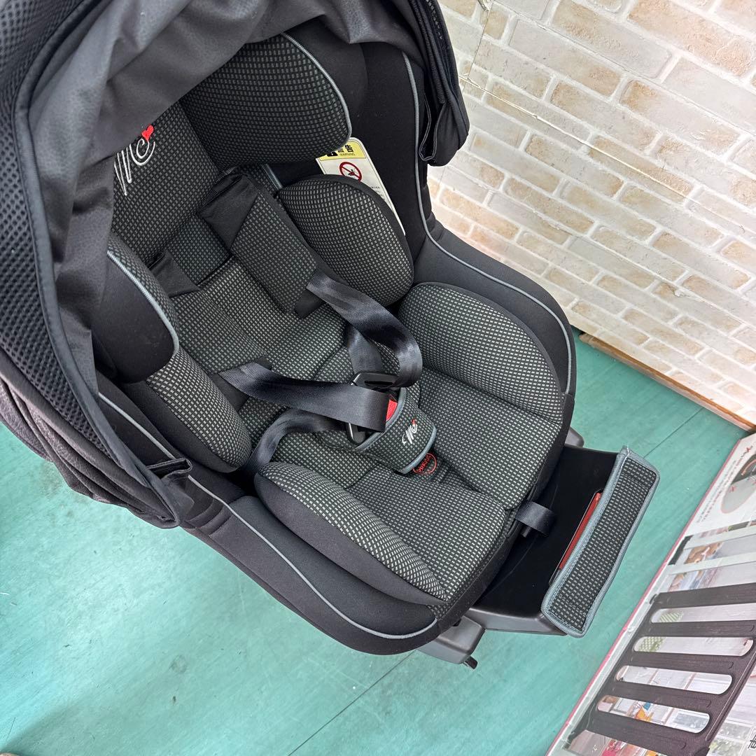 マムズキャリー ISOFIX ターンレジェ FIX チャイルドシート