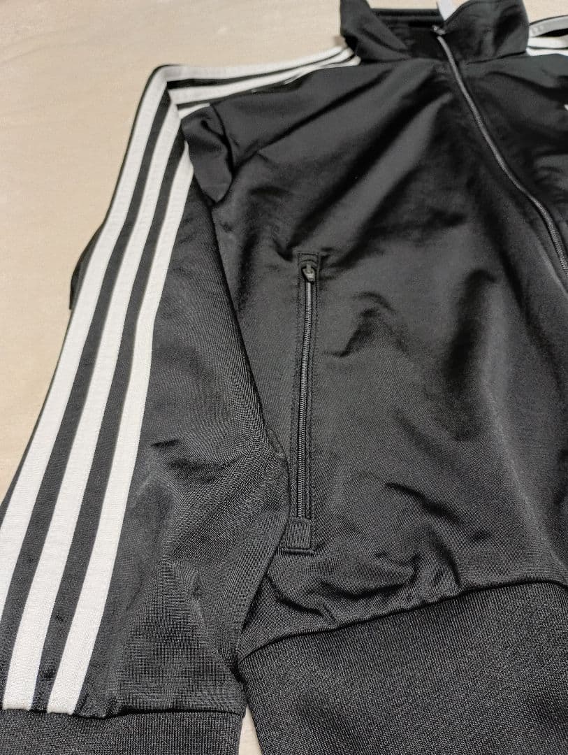 adidas ブラック ファイヤーバード 美品 DV1530 L