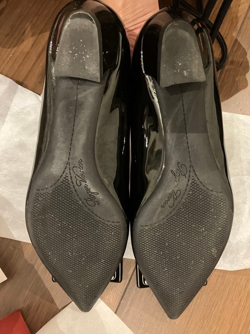 t*o様 Roger Vivier ロジェビビエ ゴメッティーヌ 36.5 ブラ