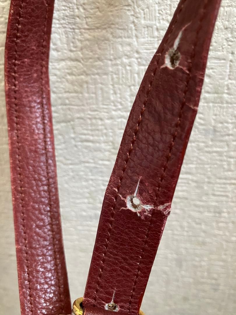 Cartier カルティエ　ショルダーバッグ　ポシェット　レザー　ボルドー