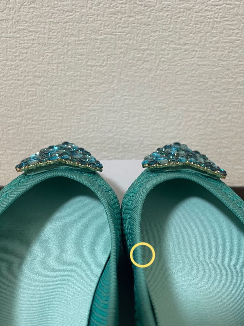 CUMUU_DIANA フラットシューズ　パンプス ビジュー ハート グリーン