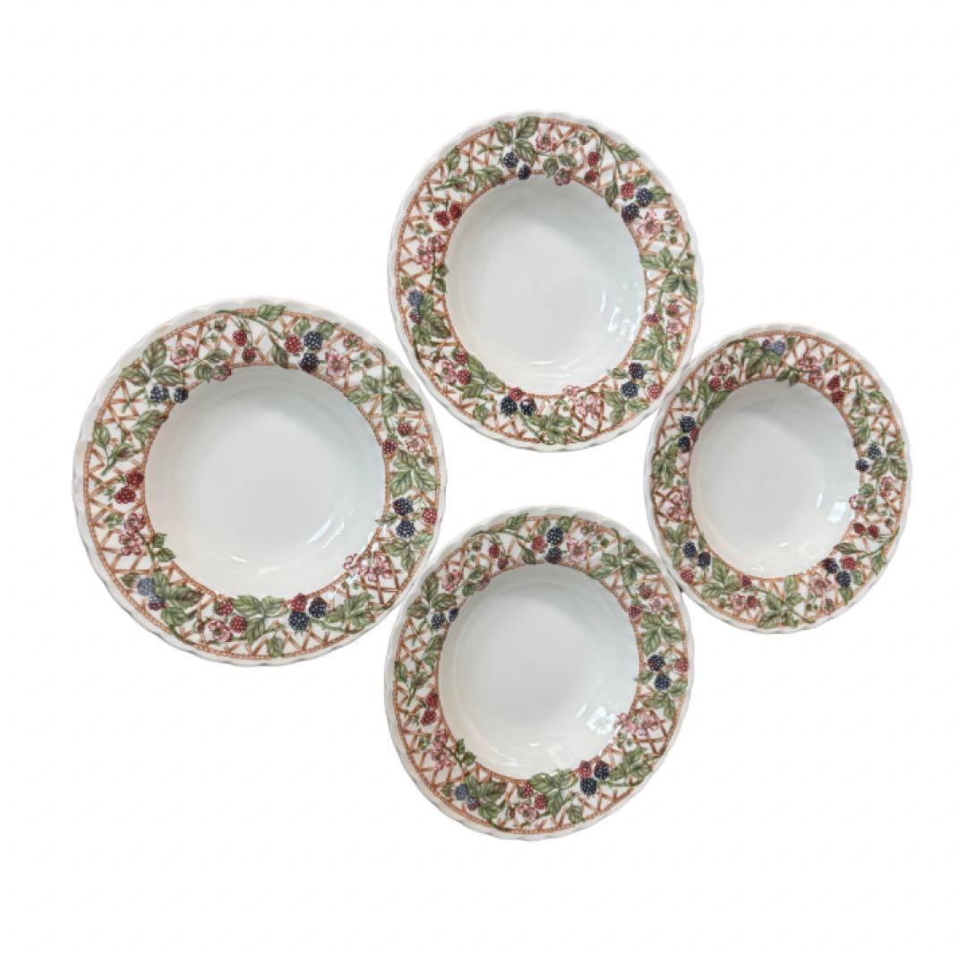 Churchill チャーチル ブラックベリー トレリス　ディナーセット　20点