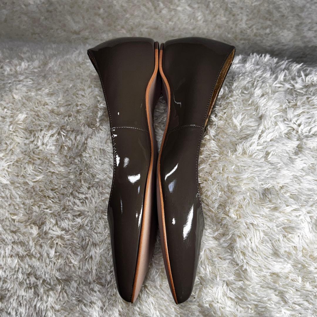 極美品CHEMBUR チェンバー　パンプス　エナメル　23cm