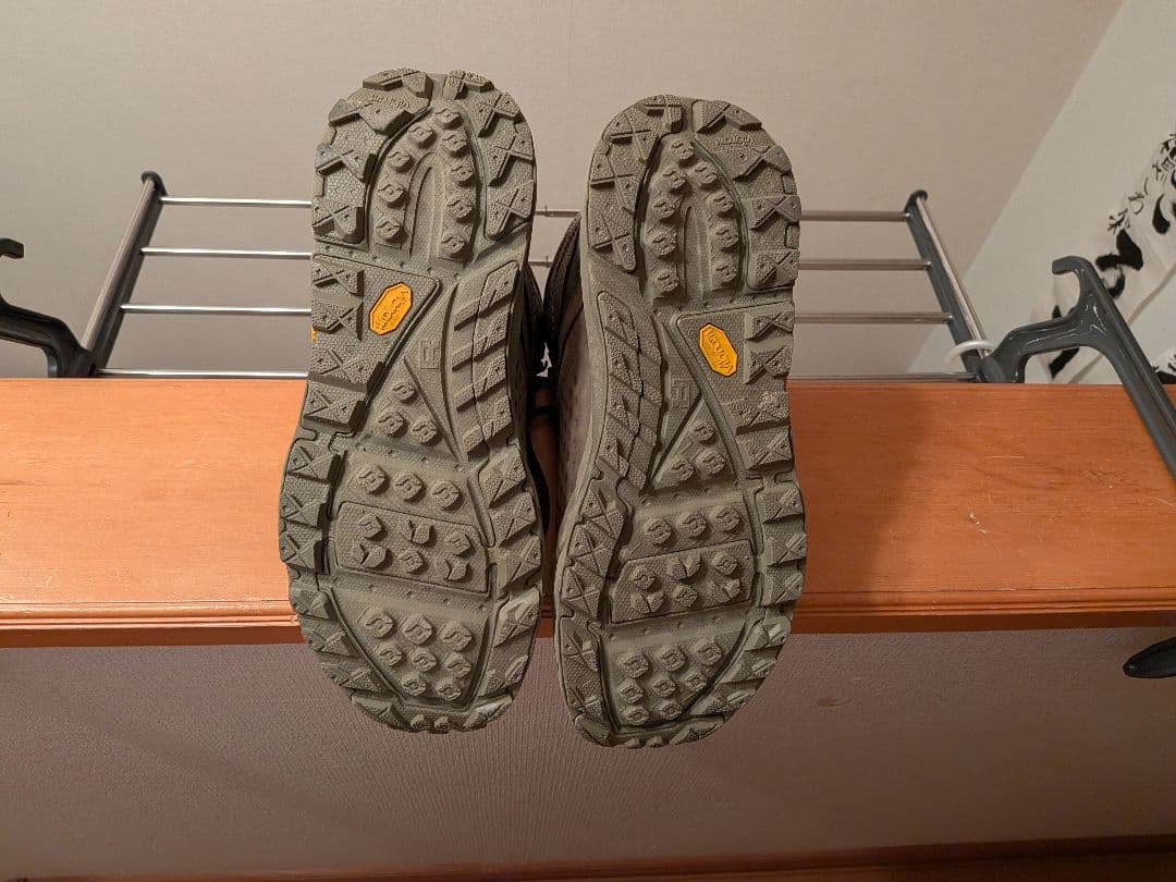 ホカオネオネHOKA ONE ONE TORULTRA HI US12 30cm