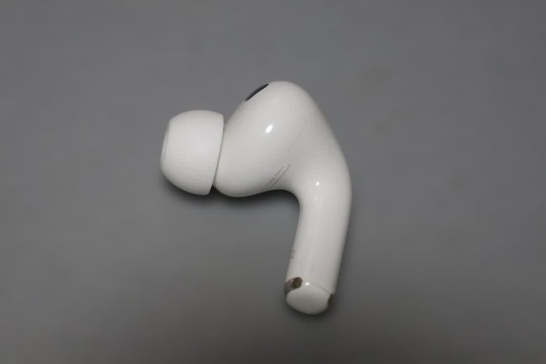 AirPods Pro 3 充電ケース付き