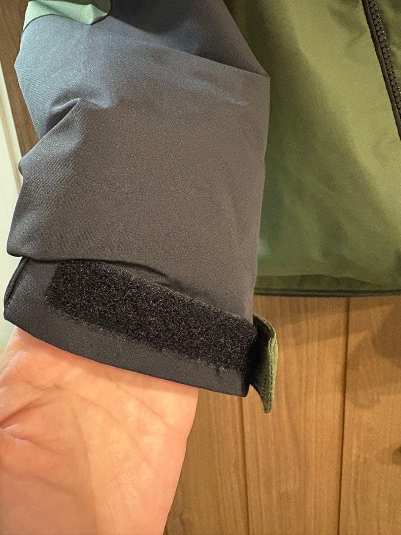 DESCENTE デサント　スキーウェア　Mサイズ