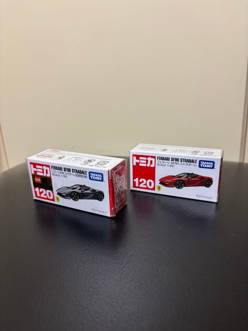 期間限定値引き【新品未使用】トミカ　歴代フェラーリ　34台+フェラーリセット8台