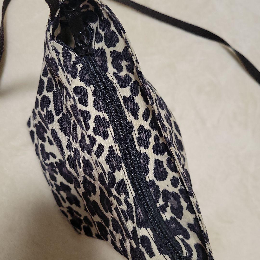 エルベシャプリエ　パンサー　ミニショルダーバッグ