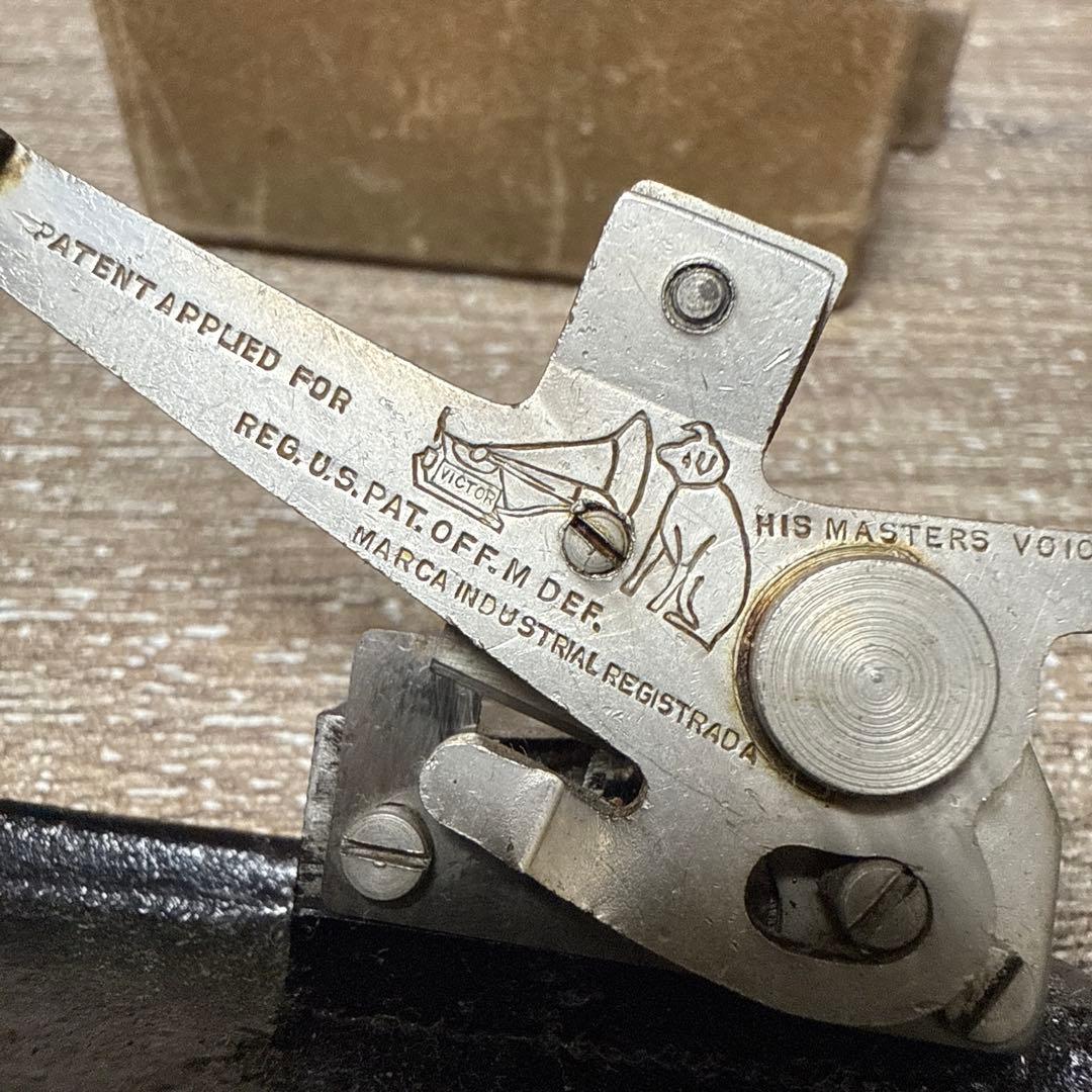 蓄音機用HIS MASTER'S VOICE 竹針NEEDLES CUTTER