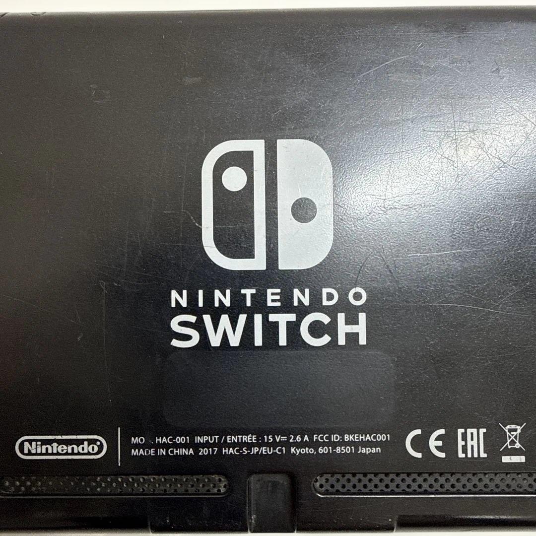 Nintendo Switch 本体 赤/青 Joy-Con 付属品付き　☺︎
