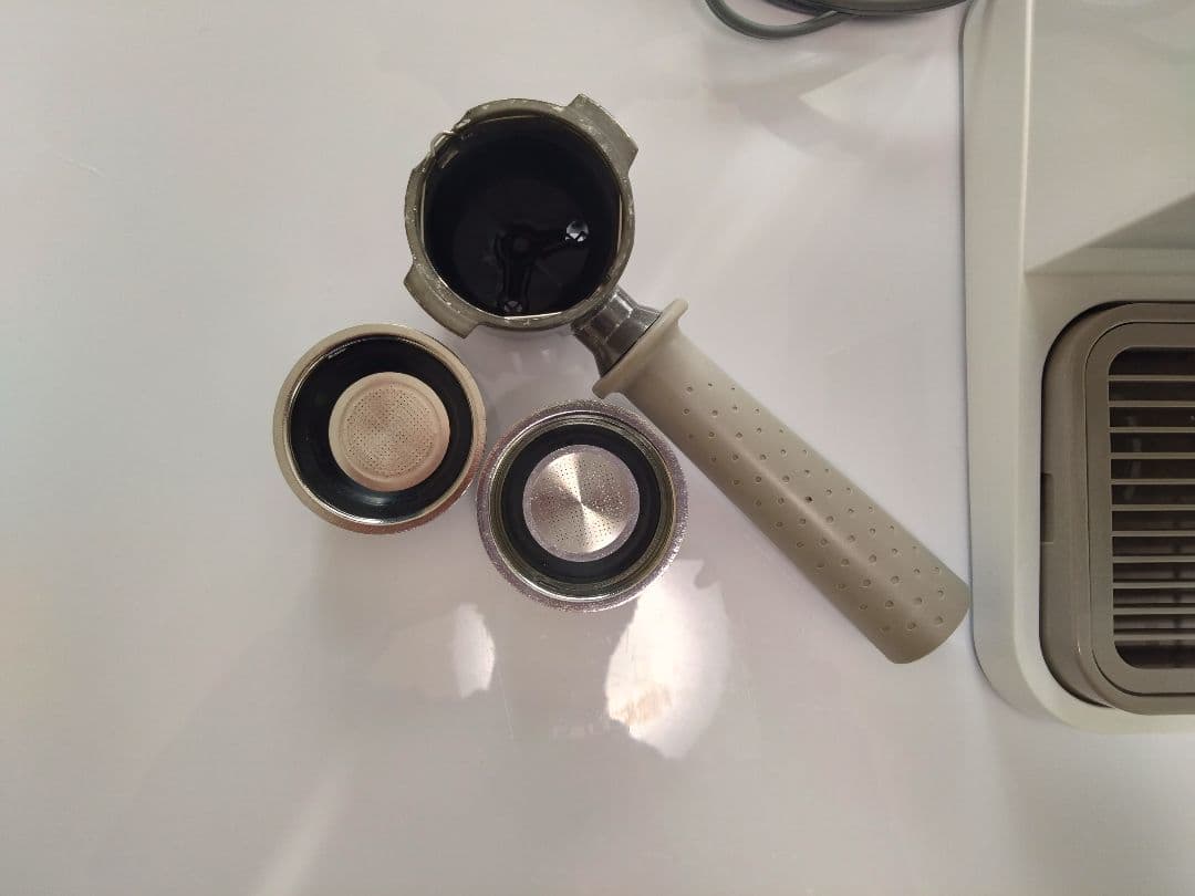 デロンギスティローザホワイト