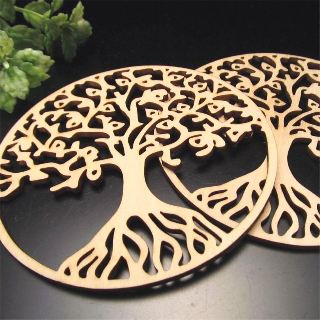 2B★特選NEW★木製☆お洒落で可愛い【北欧風デザインウッドコースター２枚】❤️