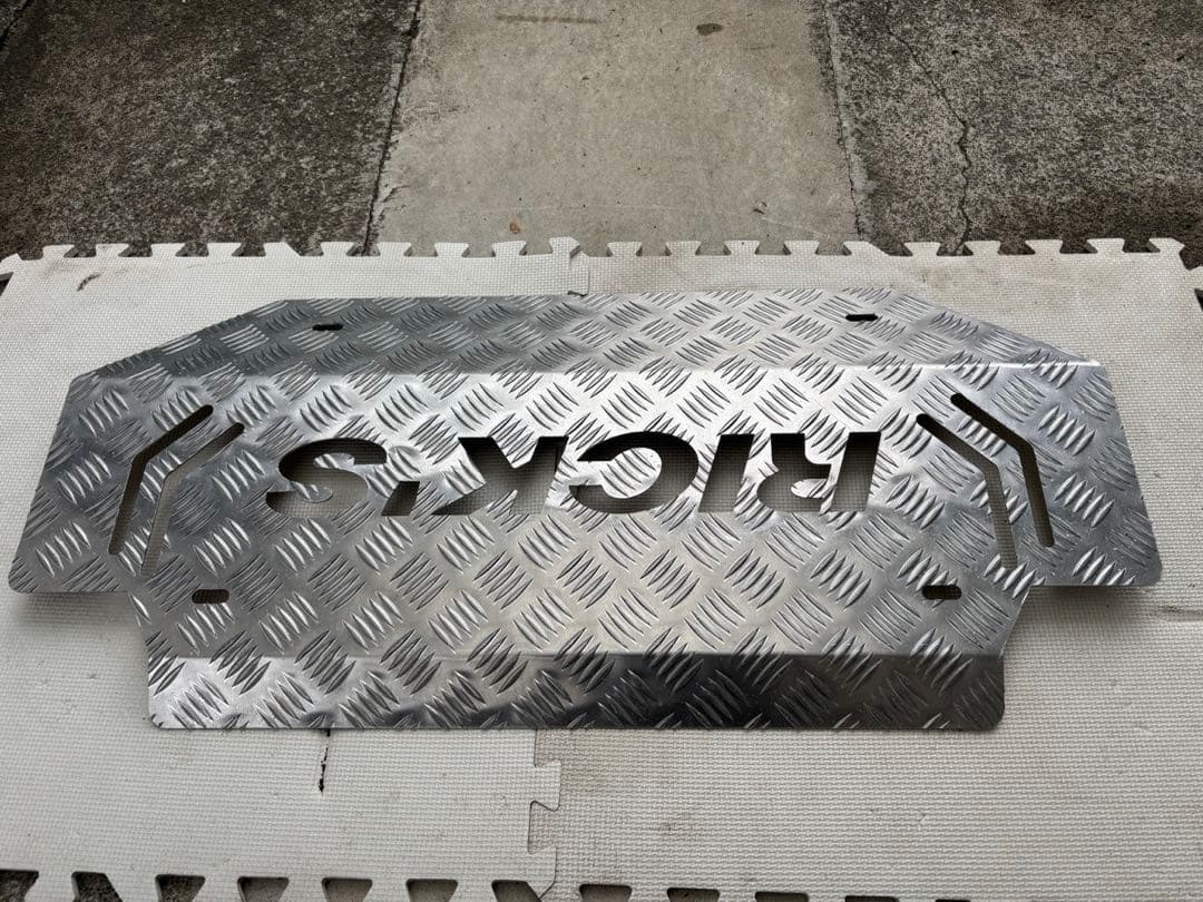 RICK'S スキッドプレート アルミ製素地150PRADO 中古品