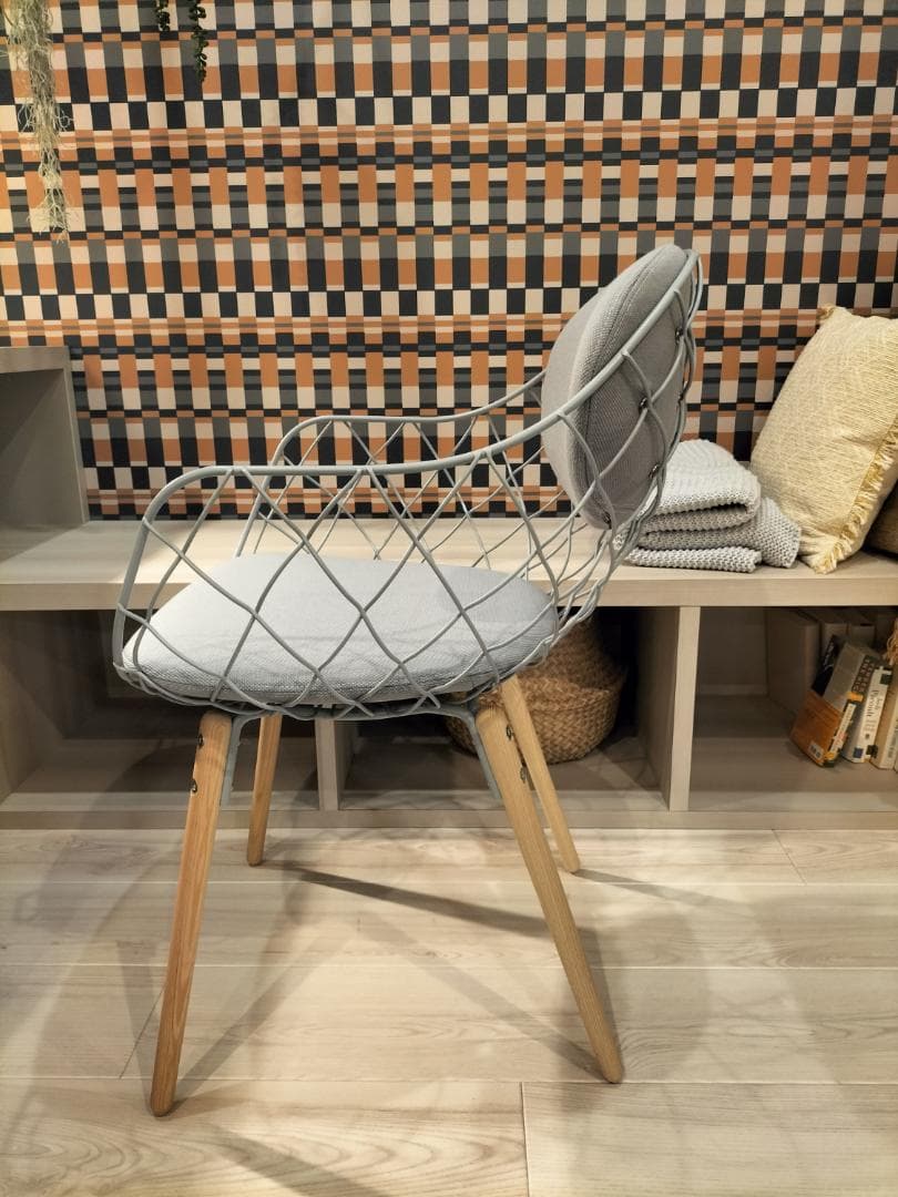 【H】チェア1脚◆ピーニャアームチェア 展示品　(JTH06)