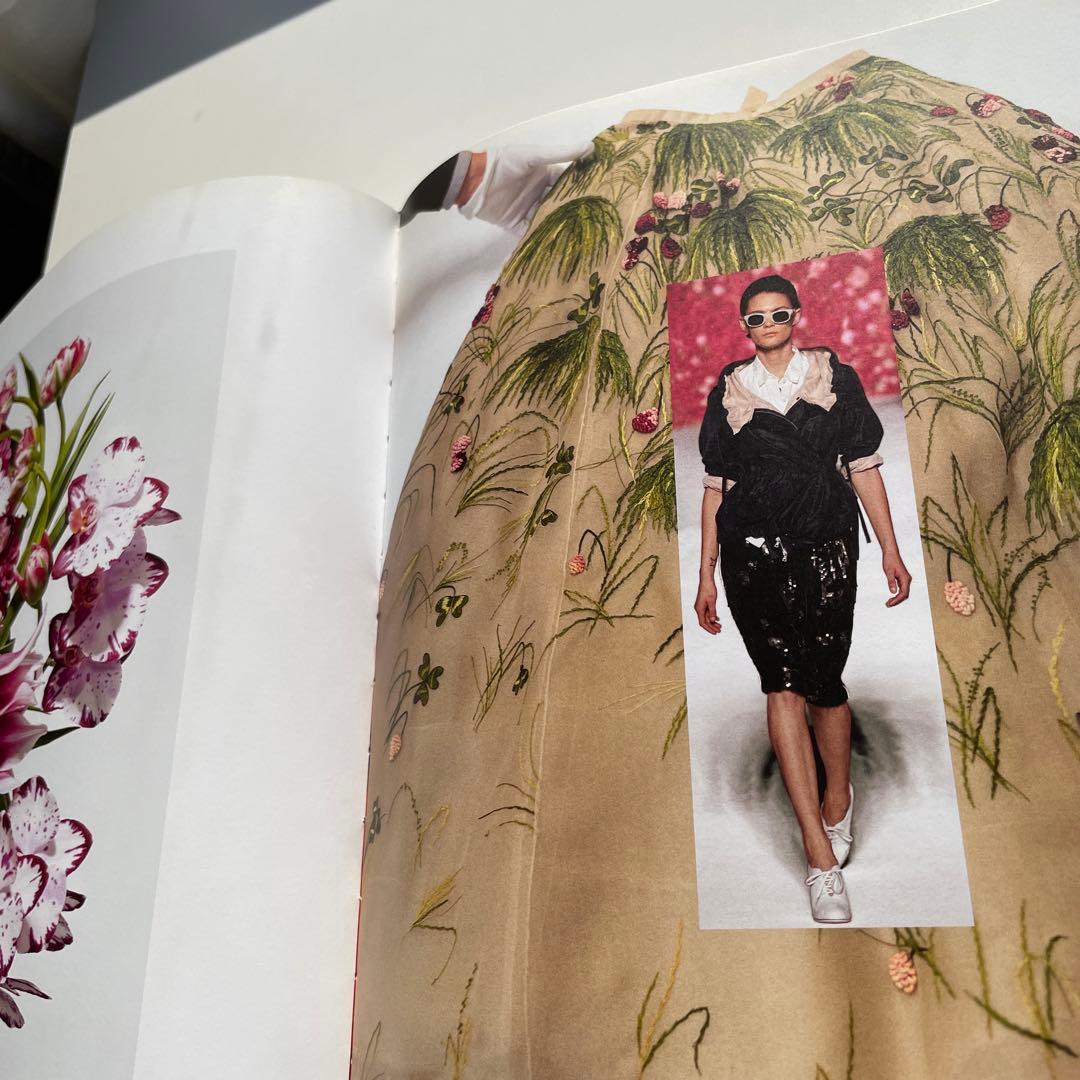 写真集「DRIES VAN NOTEN（ドリス・ヴァンノッテン）ファッション