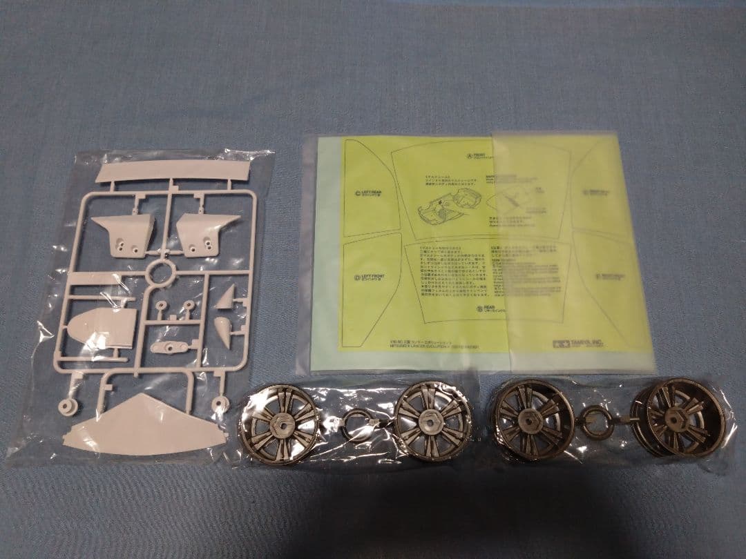 田宮 1/10ツーリングカー用ランエボのボディの2点セット②