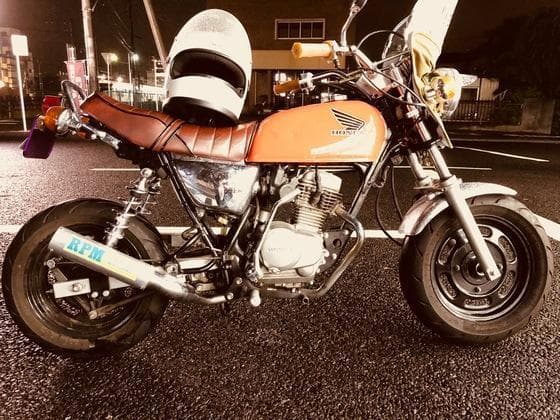 1 / 新品　エイプ50　100 ツインサスアダプター 塗装有　ＫＢＣ製 Ｗサス