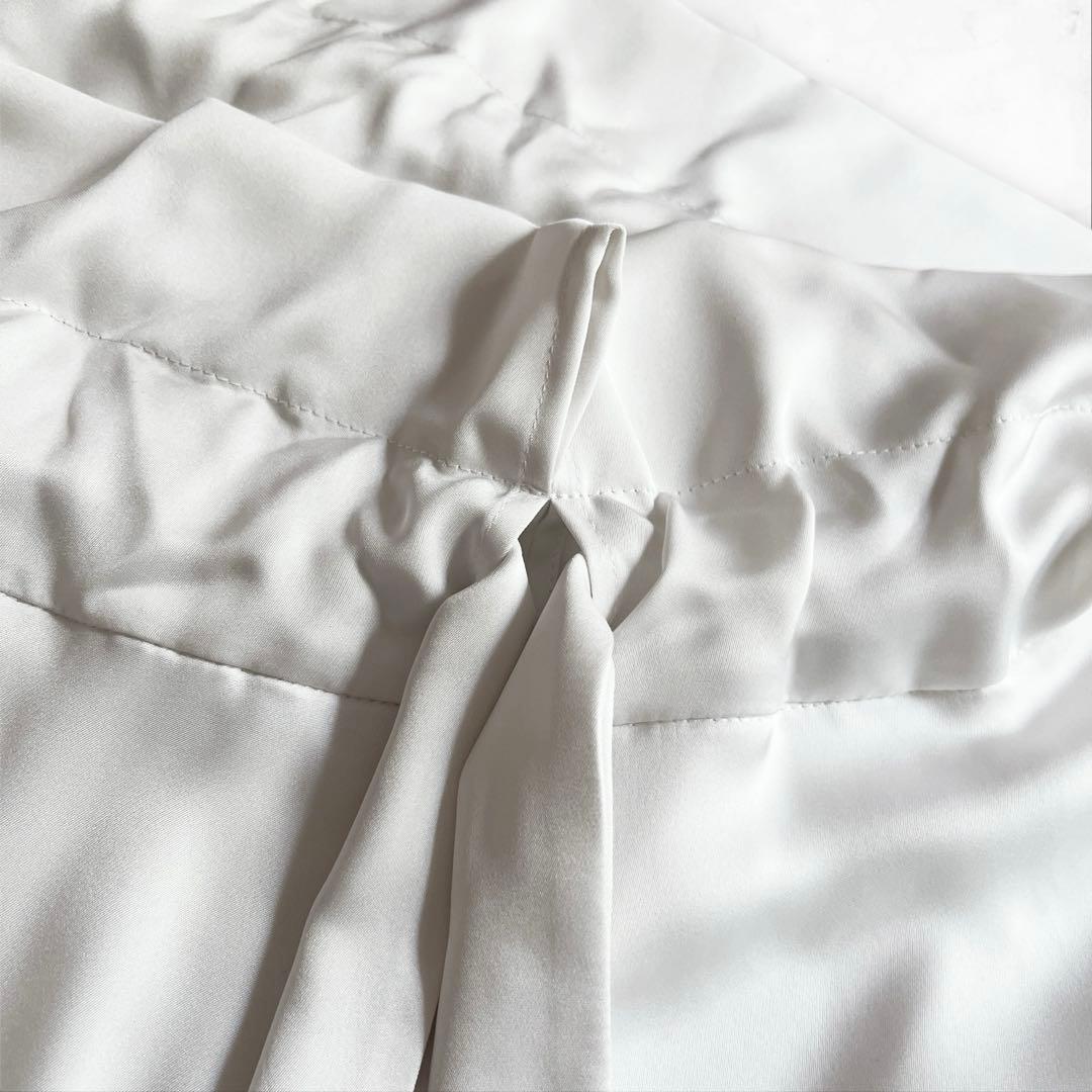 美品✨デザインワークス　サテンリボンブラウス　ボウタイ　日本製　38