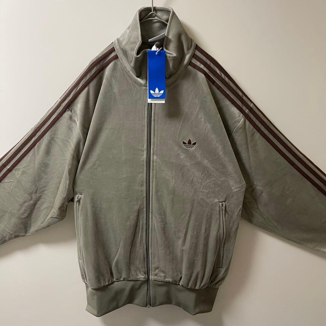 新品XL◼️アディダス　ベロアトラックトップ ベージュ　ジャーナルスタンダード