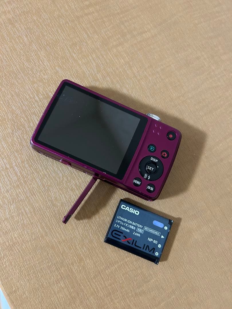 CASIO カシオ　デジタルカメラEX-Z550 本体と付属品