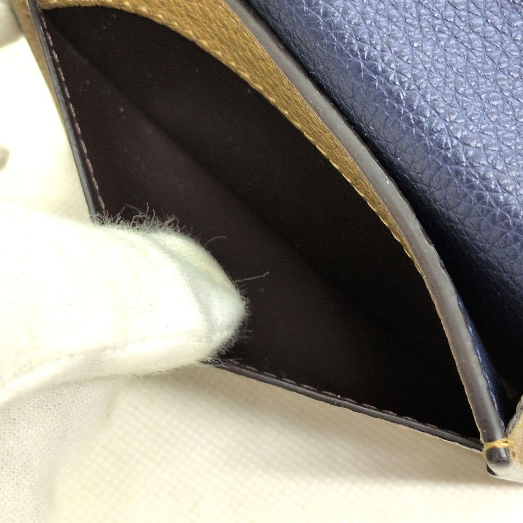 【未使用級】フェンディ　セレリア　名刺入れ　カードケース　バイカラー　ロゴ金具